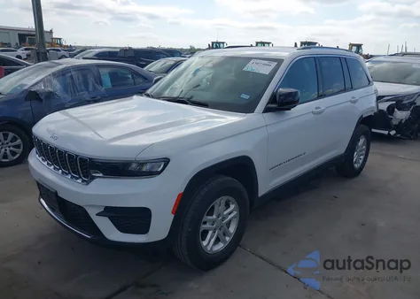 2023 Jeep Grand Cherokee Laredo 4X2 из США, поврежденный, VIN 1C4RJGAG2PC534408